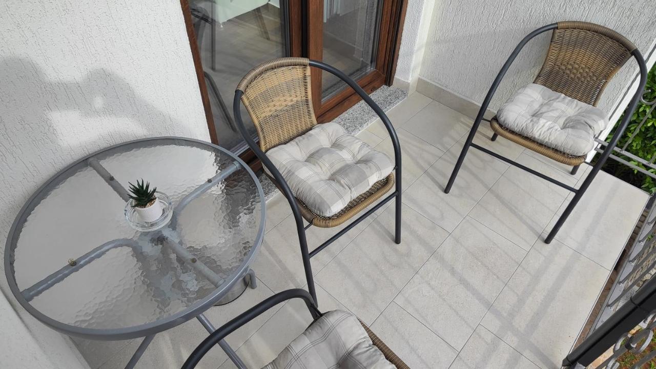 Viktor Rooms And Apartments Rovinj Exterior foto